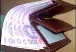 Житомирские работадатели вовремя не выплатили зарплату 7 тысячам работникам
Житомирские работадатели вовремя не выплатили зарплату 7 тысячам работникам