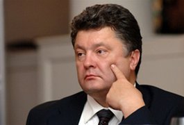 В Житомир до Дебоя на бюджетну сесію приїхав олігарх Порошенко
В Житомир до Дебоя на бюджетну сесію приїхав олігарх Порошенко