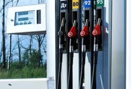 Антимонопольний комітет України порушив справу за фактом подорожчання бензину
Антимонопольний комітет України порушив справу за фактом подорожчання бензину