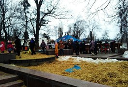 Як в Житомирі Масляну святкували
Як в Житомирі Масляну святкували