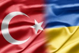 Україна і Туреччина підписали угоду про поїздки громадян за ID-картками
Україна і Туреччина підписали угоду про поїздки громадян за ID-картками