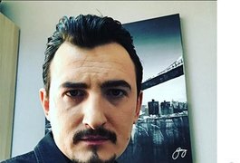 Влад Кадоні зізнався, чому не читає Директ
Влад Кадоні зізнався, чому не читає Директ