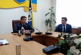 Житомирські маршрутчики не постраждають, - Сухомлин про закупку комунальних автобусів
Житомирські маршрутчики не постраждають, - Сухомлин про закупку комунальних автобусів