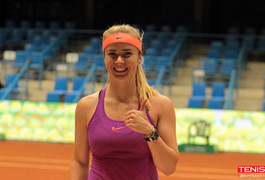 Тенісистка Світоліна здобула перемогу у турнірі WTA в Стамбулі
Тенісистка Світоліна здобула перемогу у турнірі WTA в Стамбулі