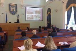 У Житомирі на Михайлівській та у міській раді роботодавці презентують свої підприємства. Фото
У Житомирі на Михайлівській та у міській раді роботодавці презентують свої підприємства. Фото