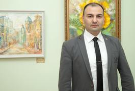 До Дня улюбленого міста: у Житомирі презентували персональну виставку Артура Хачатряна
До Дня улюбленого міста: у Житомирі презентували персональну виставку Артура Хачатряна