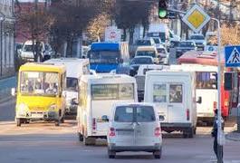 Житомирським маршрутчикам встановлять валідатори за міські гроші і переглянуть договори
Житомирським маршрутчикам встановлять валідатори за міські гроші і переглянуть договори
