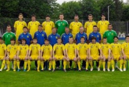 Завтра состоится товарищеский матч Польша - Украина
Завтра состоится товарищеский матч Польша - Украина